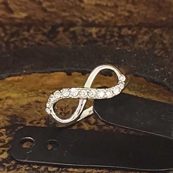 Women's Dainty Infinity Wedding Ring - Paved Gem Infinity Engagement Ring - Picture 4 of 7